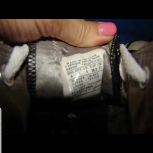 Converse All Star Women's Size-6 Men's Size-4 - Picture 6 of 6